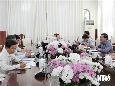 Lãnh đạo UBND tỉnh làm việc với Tổng Công ty Cổ phần Phong Phú