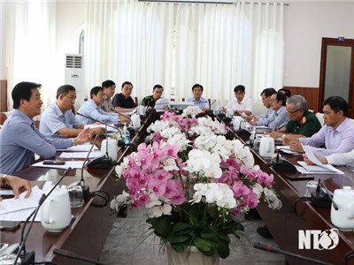 UBND tỉnh: Họp triển khai Kế hoạch Lễ hội Nho và Vang Ninh Thuận năm 2023 và đón nhận Bằng công nhận của UNESCO ghi danh “Nghệ thuật làm gốm của người Chăm vào Danh sách di sản văn hóa phi vật thể cần bảo vệ khẩn cấp