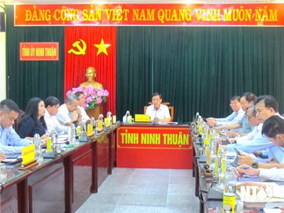 Thường trực Tỉnh ủy làm việc với Ban Thường vụ Huyện ủy Ninh Phước
